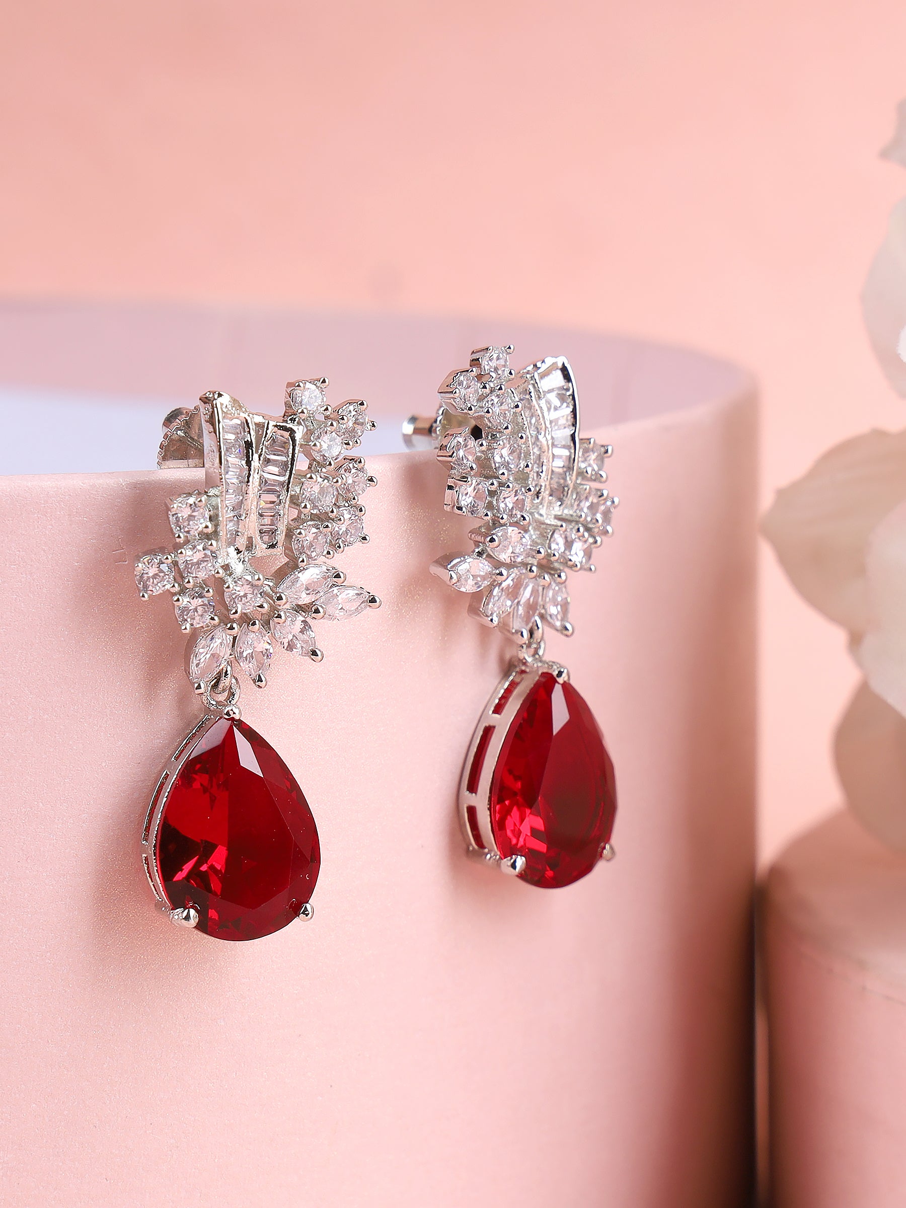 3-pronged Wine Drop Earring with Fancy cut American Diamonds